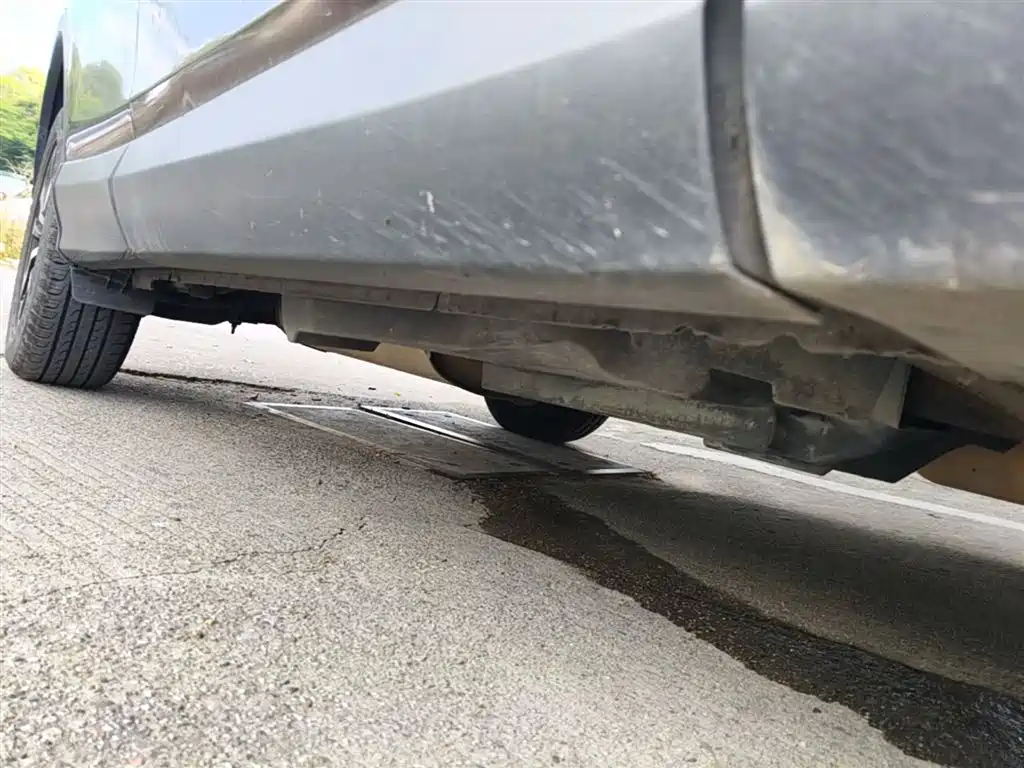 Toyota RAV4 Rongfang 2016 2.0L CVT 2WD Trend (China V) фото 21