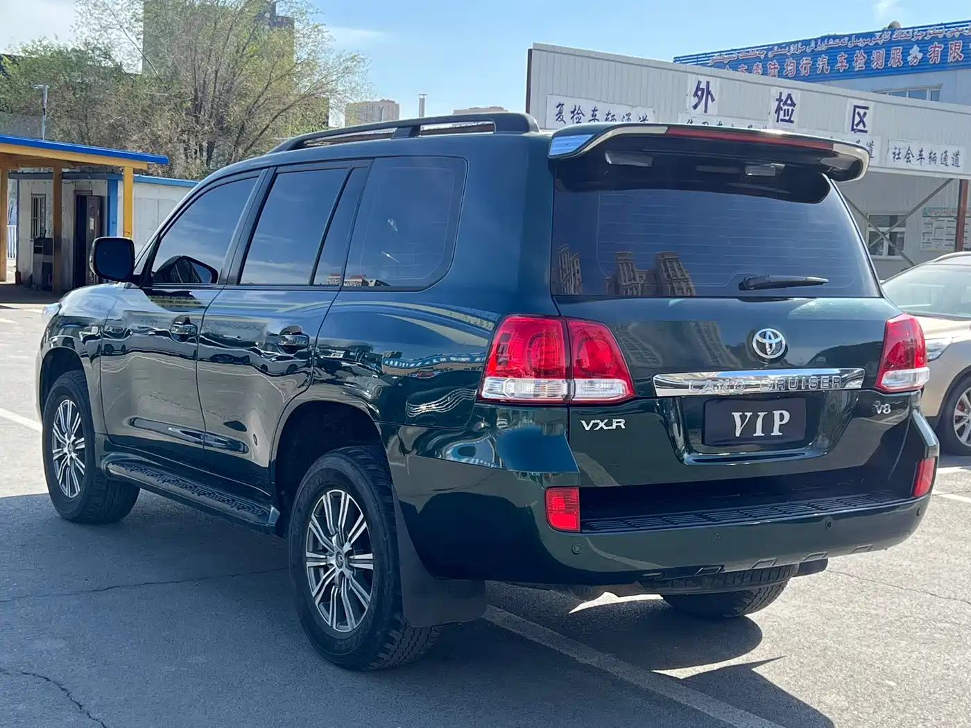 Toyota Land Cruiser 2010 Model 4.0L Automatic VX фото 7