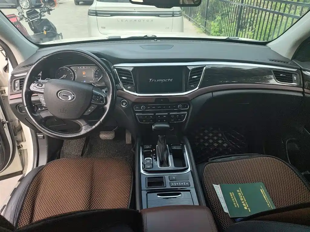 GAC Trumpchi Trumpchi GS8 2017 320T 2WD Luxury Smart Connect (7-seater) фото 6