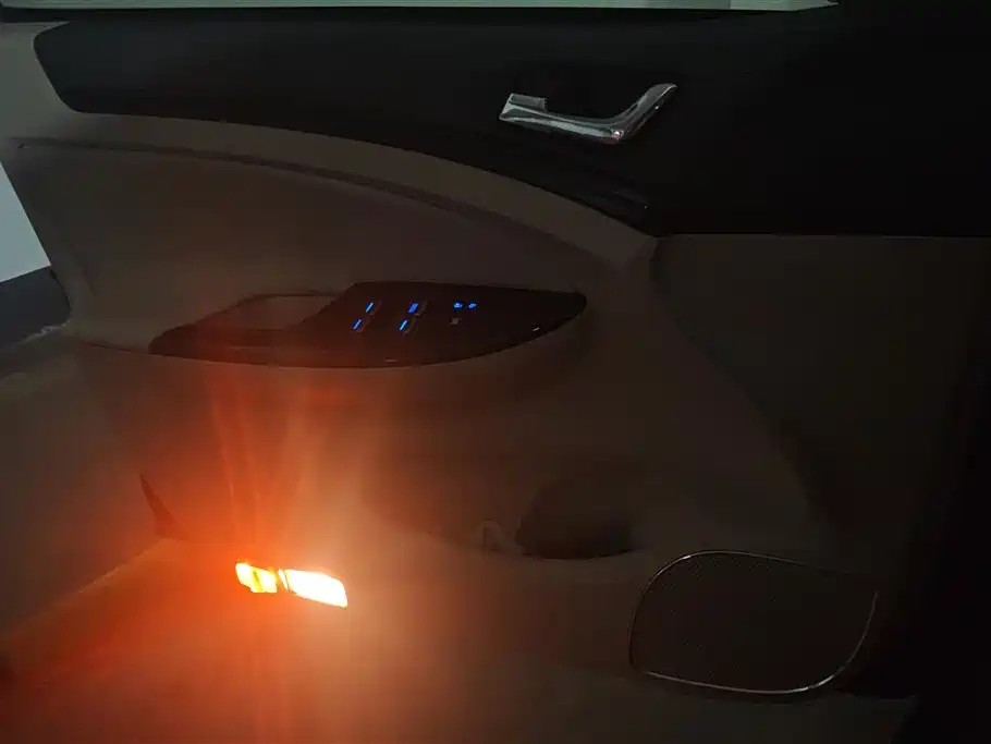 BYD Surui 2013 1.5L Manual Premium фото 7