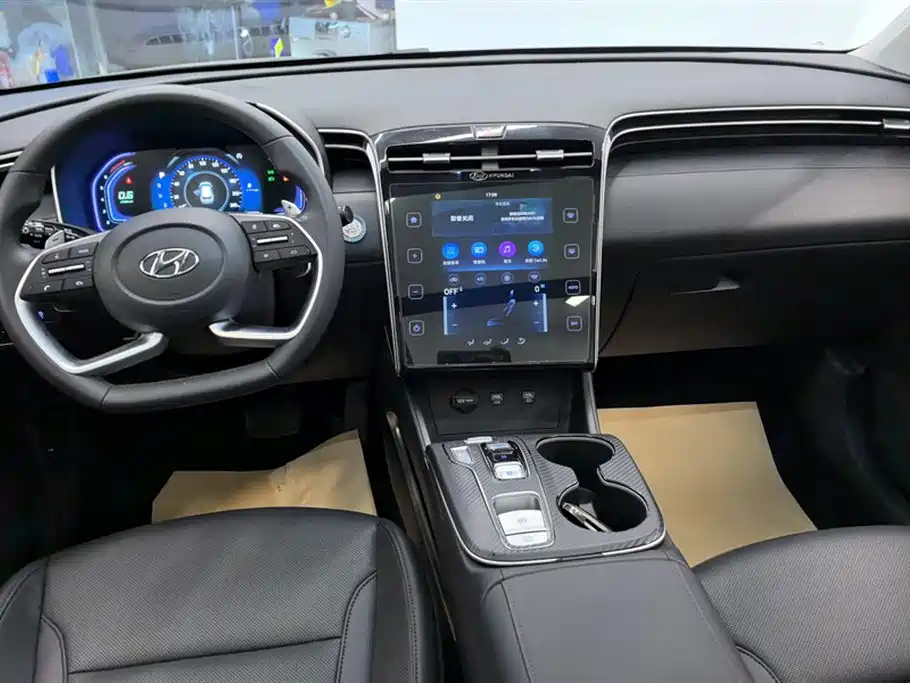Hyundai Tucson 2023 Tucson L 1.5T Automatic 2WD GLX Elite Edition фото 12