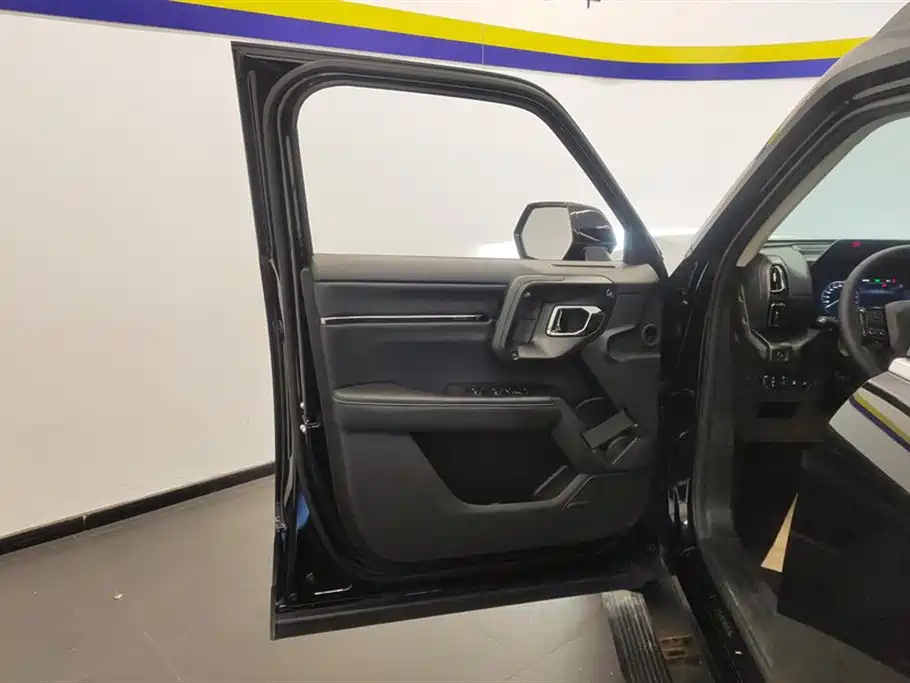 Haval Da Gou 2nd Gen 2023 2.0T 2WD Trendy Off-road Edition Plus фото 7