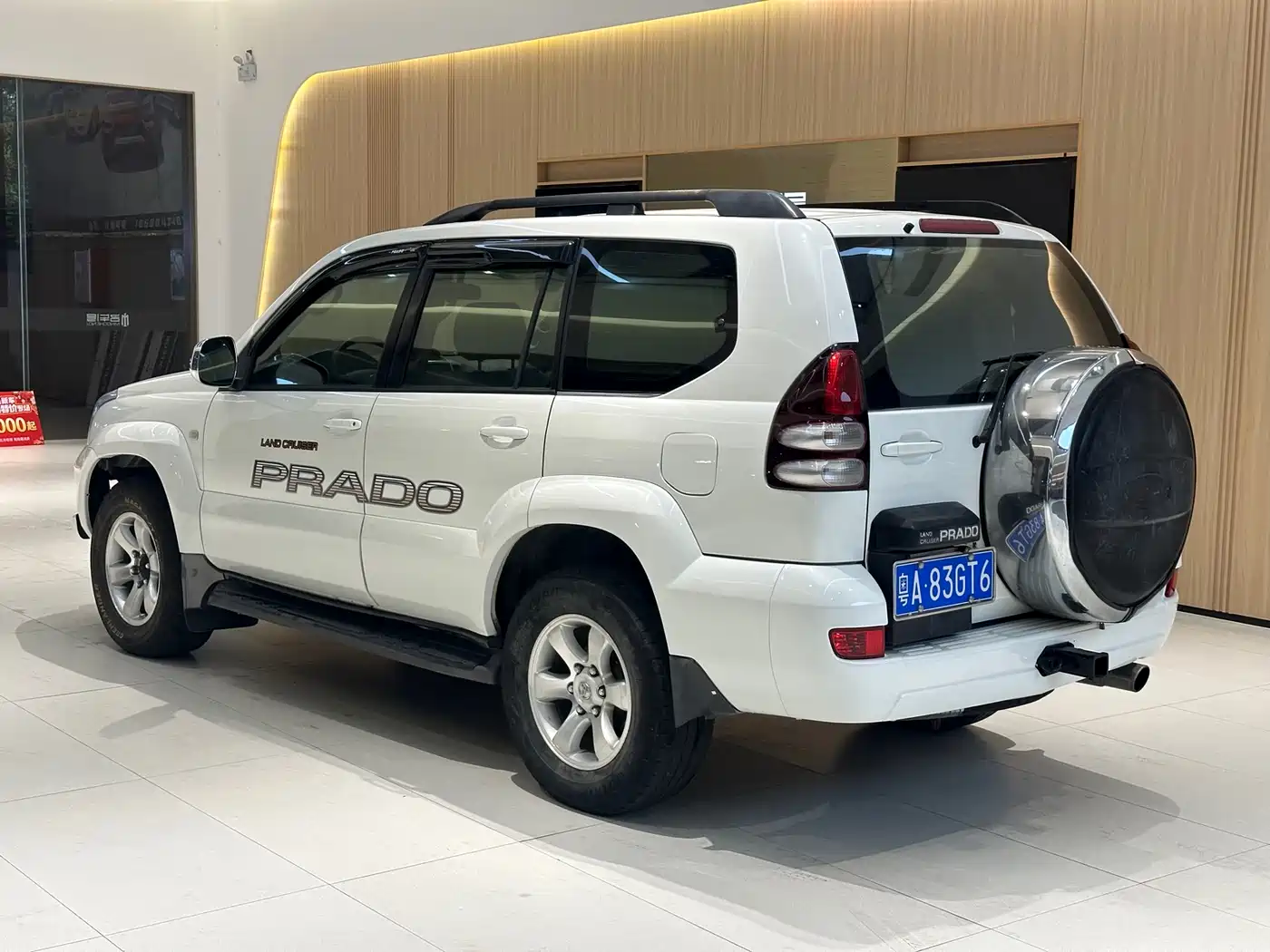Toyota Prado (Import) 2004 VX 4.0 фото 4