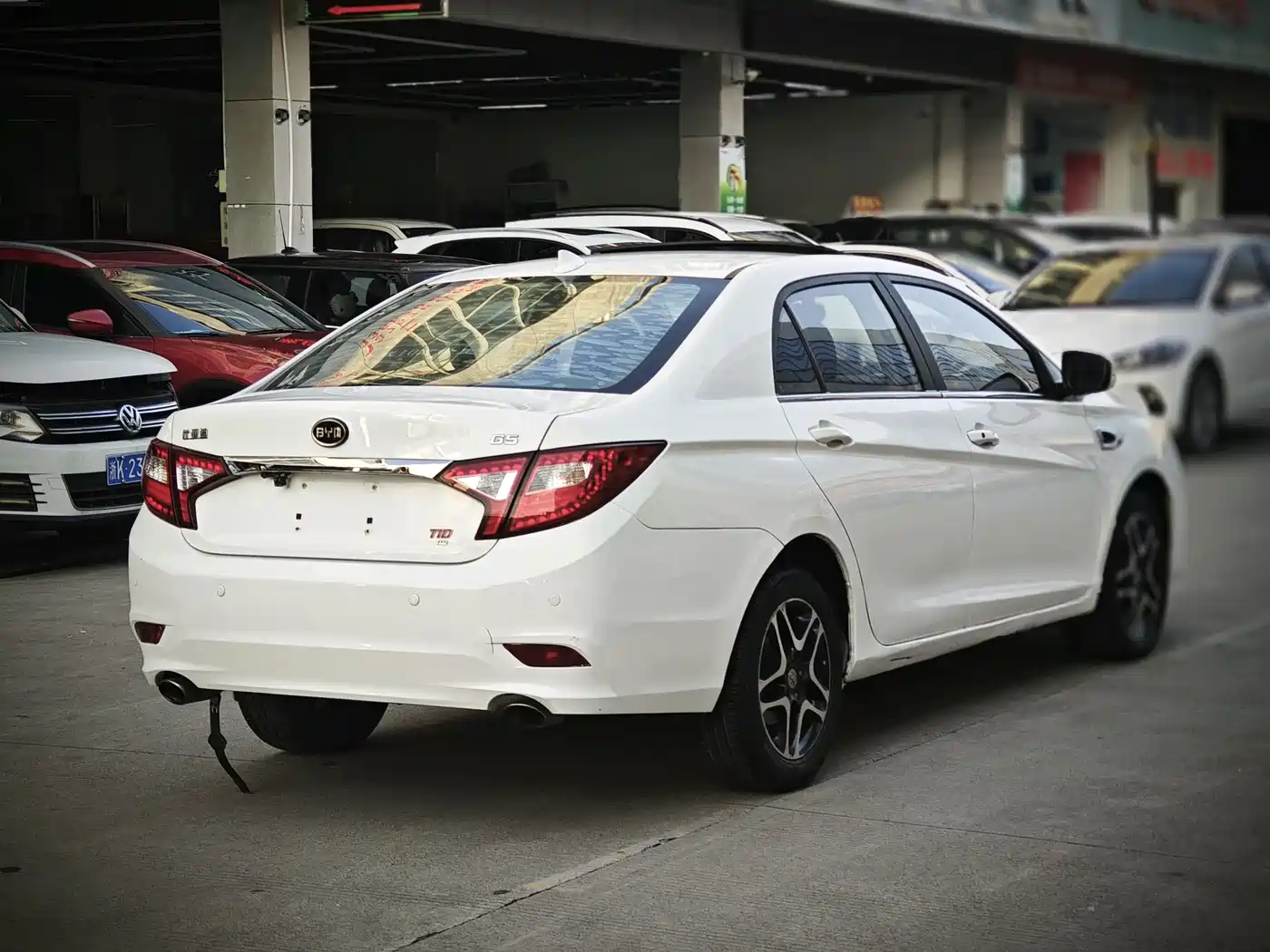 BYD G5 2014 1.5TID Automatic Premium фото 4