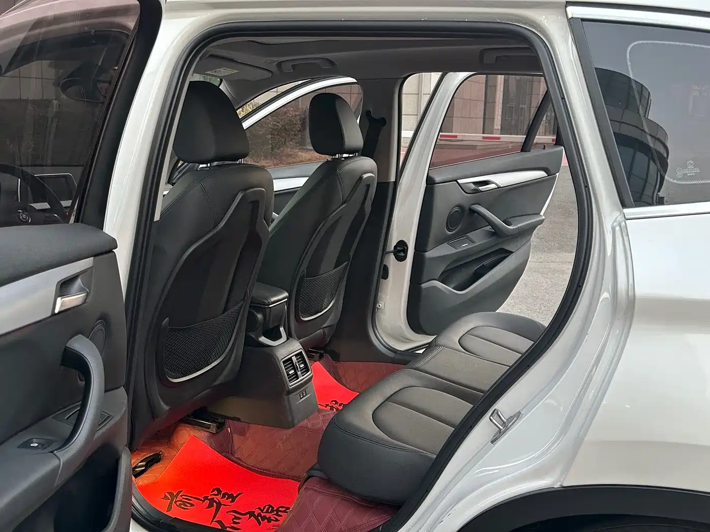 BMW X1 2019 sDrive20Li Leading Model фото 7