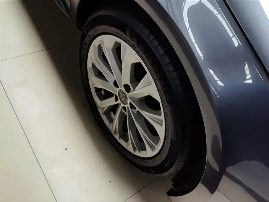 Audi A4L 2019 40 TFSI Progressive (China VI) фото 6