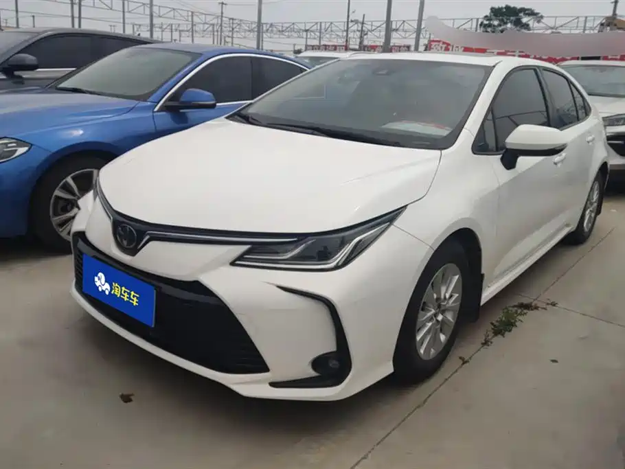 Toyota Corolla Twin Engine E+ 2019 1.8L E-CVT Leading Edition