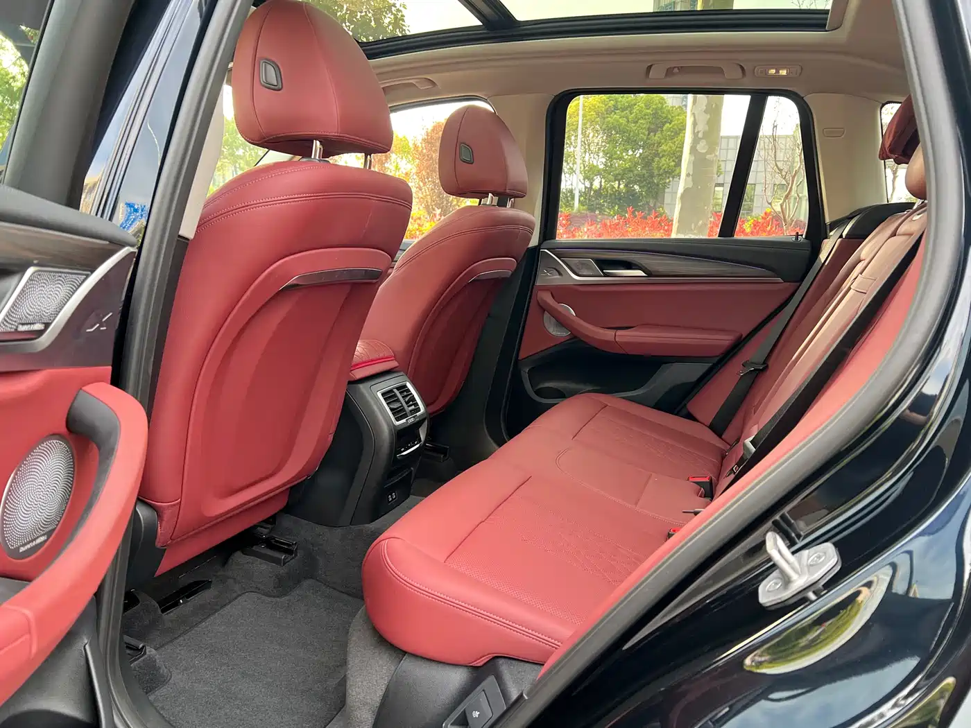 BMW X3 2023 Facelift xDrive30i Leading M Night Package фото 10