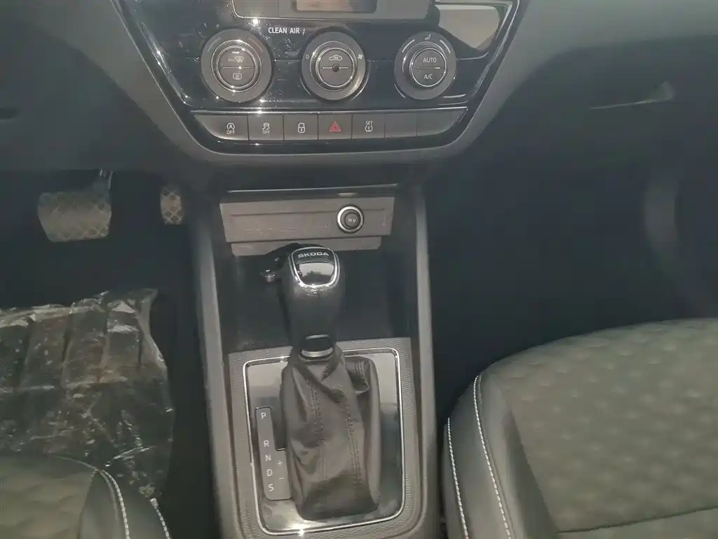 Škoda Kamiq 2018 1.5L Automatic Comfort Version China VI фото 14