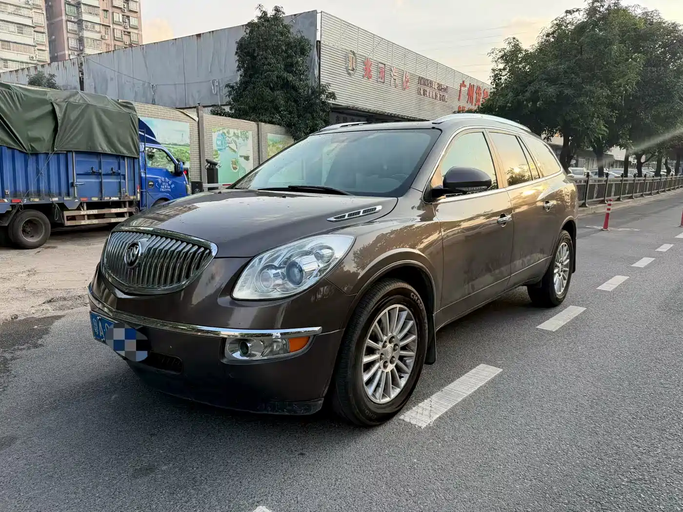 Buick Enclave 2010 3.6L Flagship Edition