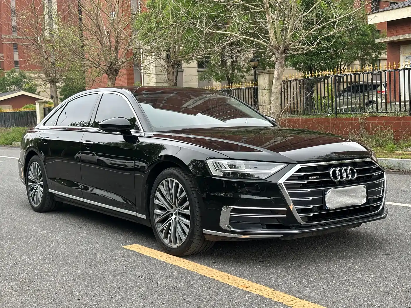 Audi A8 2019 Plus A8L 50 TFSI quattro Luxury фото 3