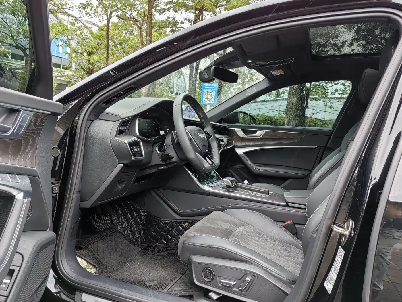 Audi A6L 2023 Facelift 55 TFSI quattro Exclusive Dynamic фото 12