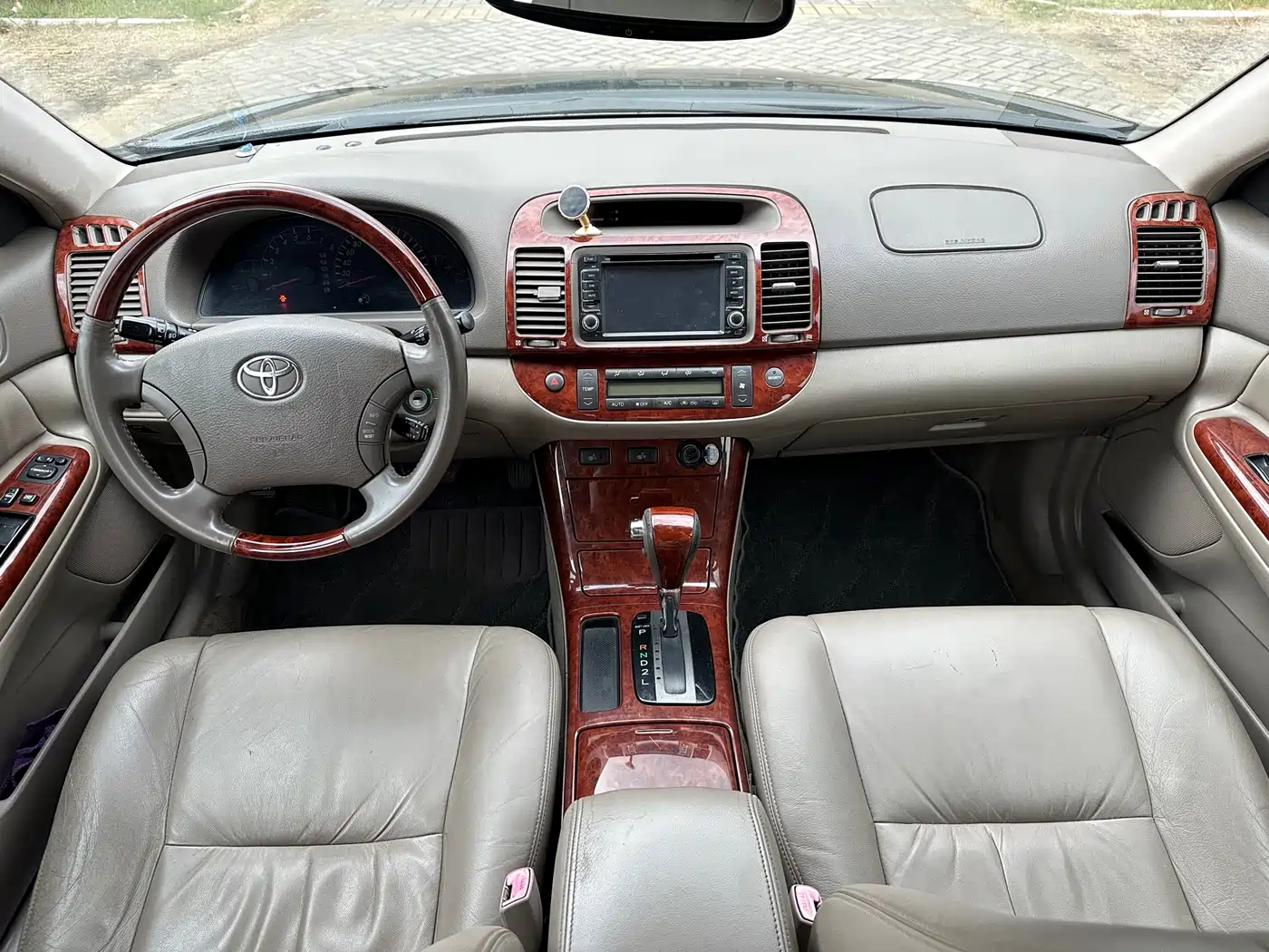 Toyota фото 13