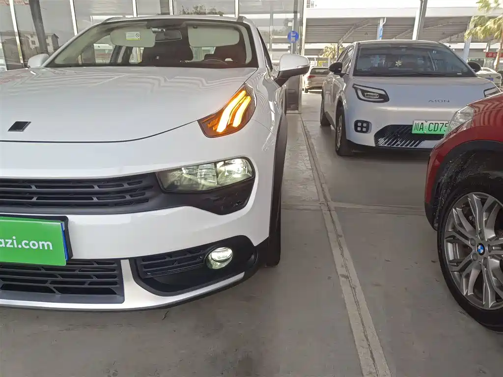 Lynk & Co 02 2019 High Performance 2.0T Automatic 2WD Power Edition China VI фото 24