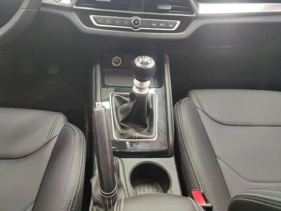 BYD Song 2021 2021 Classic Edition 1.5T Manual Luxury