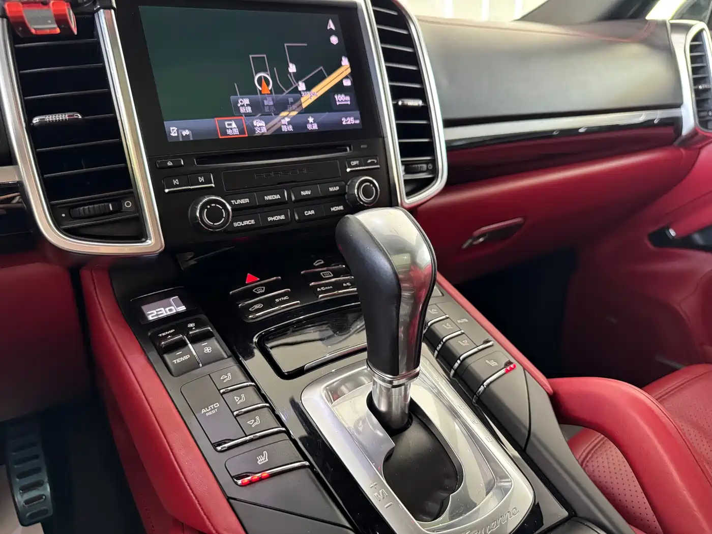 Porsche Cayenne 2016 Cayenne 3.0T фото 8