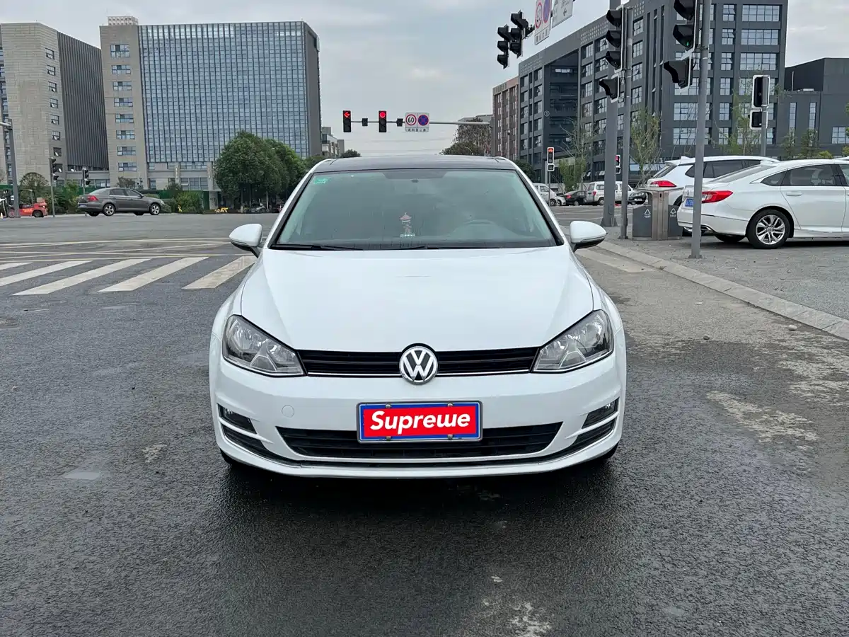 Volkswagen Golf 2014 1.4TSI Manual Comfort фото 2