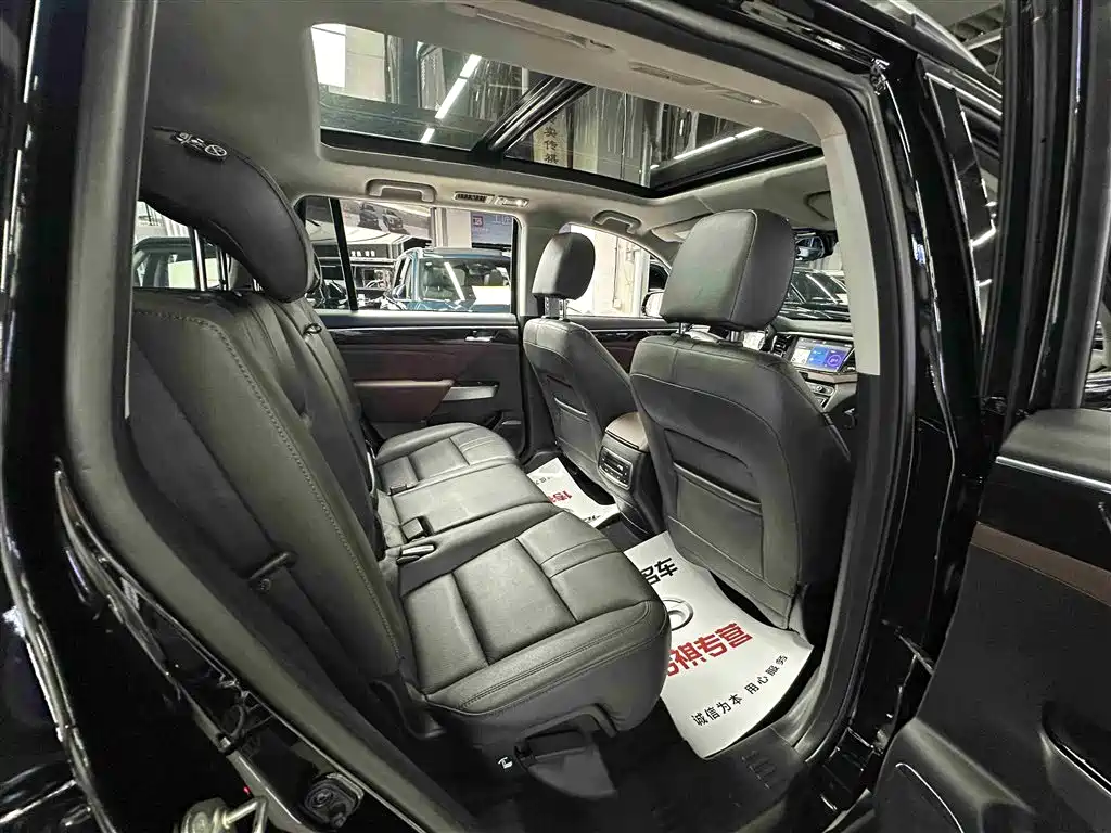 GAC Trumpchi Trumpchi GS8 2017 320T AWD Luxury Smart Connect (7-Seater) фото 26