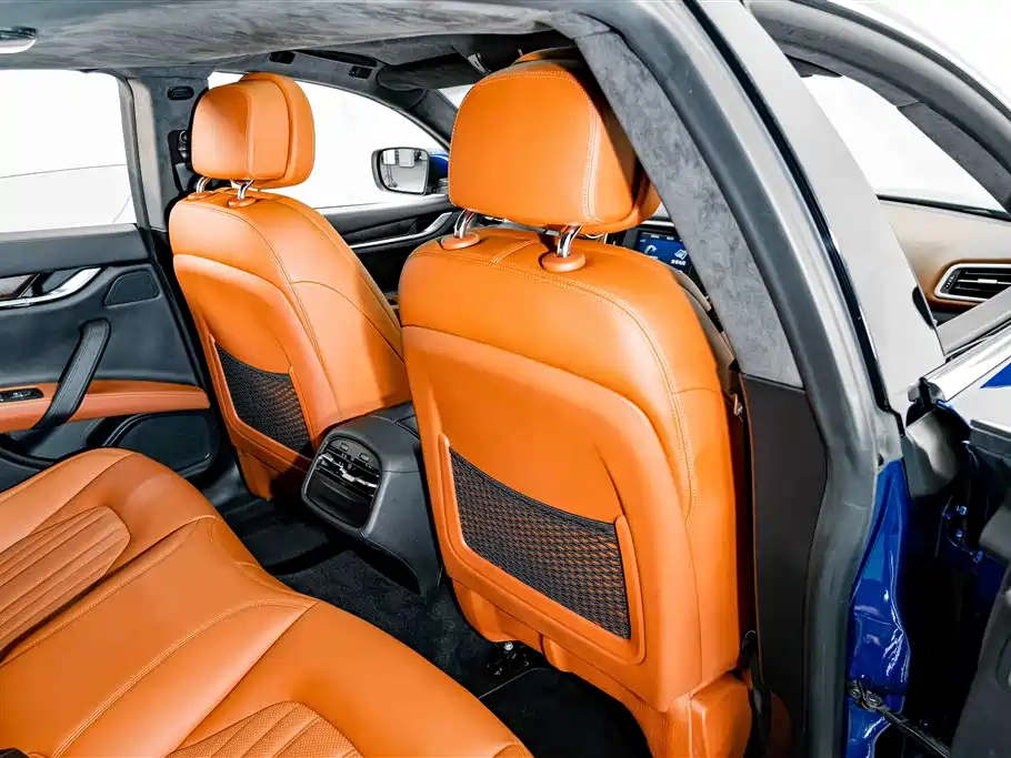 Photo 19 - Maserati Ghibli