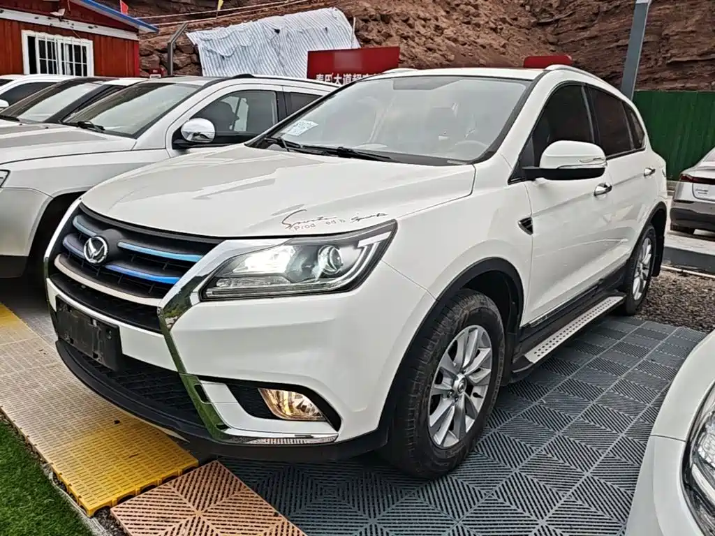 2017 BAIC Huansu S6
