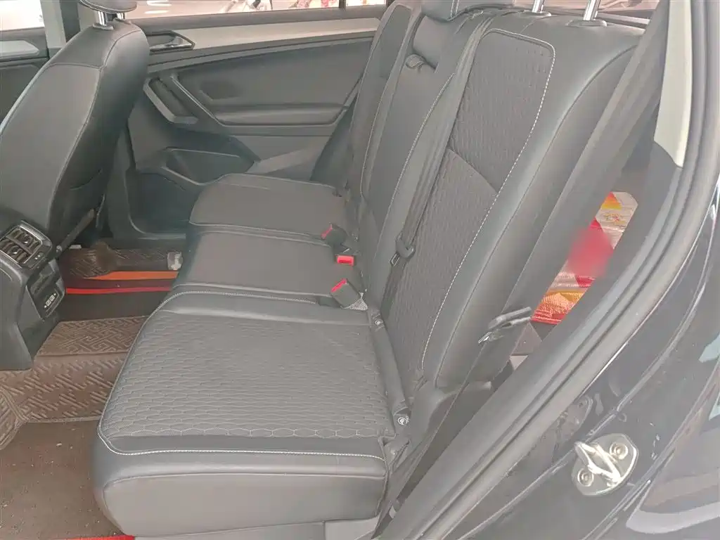 Volkswagen Tiguan L 2021 330TSI Automatic 2WD Comfort фото 13