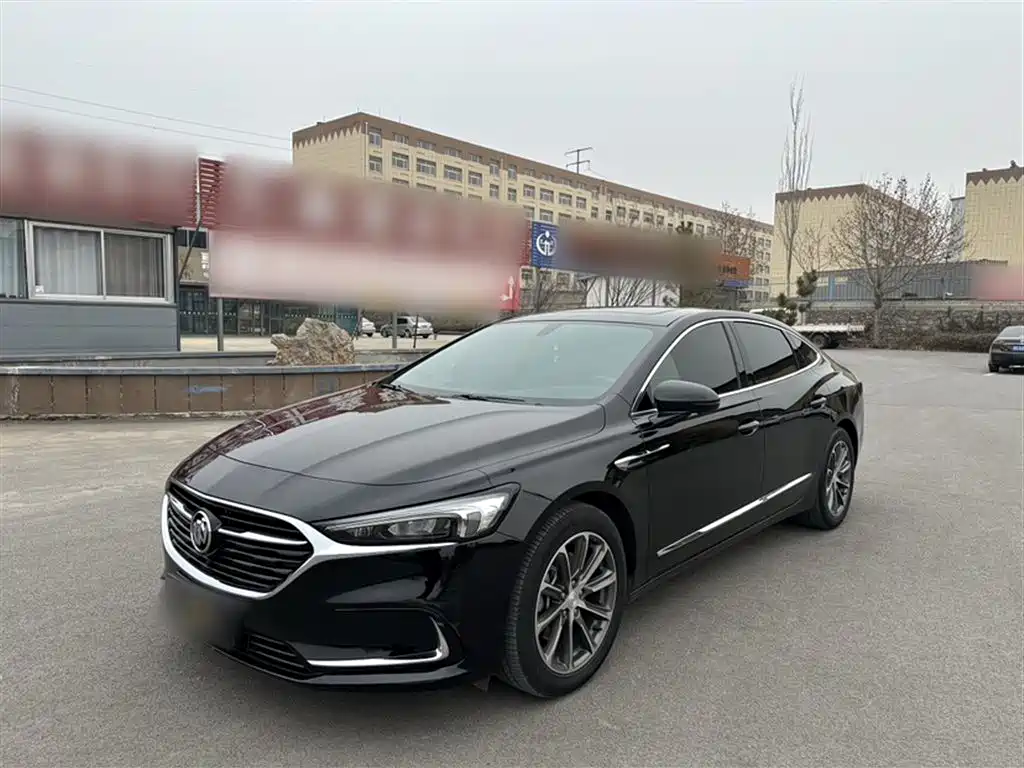 BUICK LACROSSE