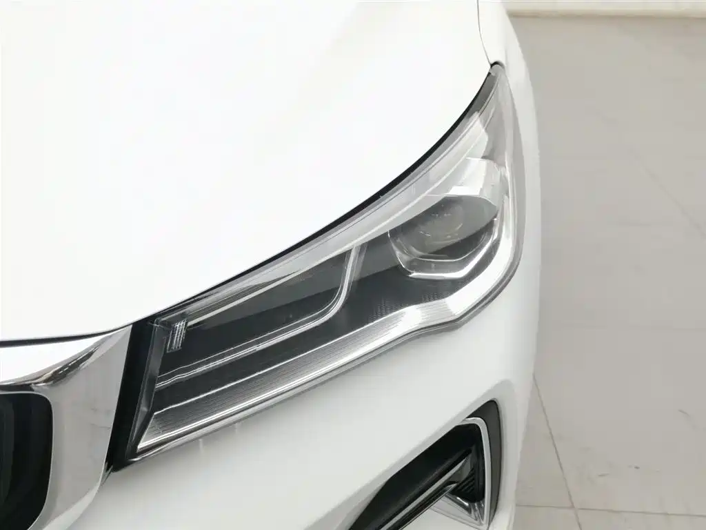 GEELY AUTOMOBILE EMGRAND