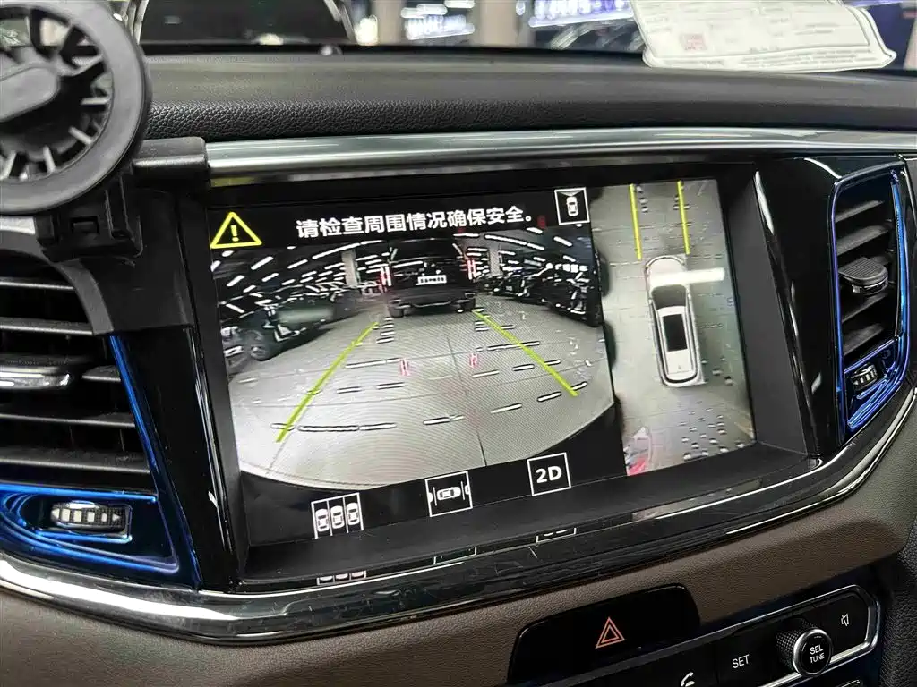 GAC Trumpchi Trumpchi GS8 2017 320T AWD Luxury Smart Connect (7-Seater) фото 12