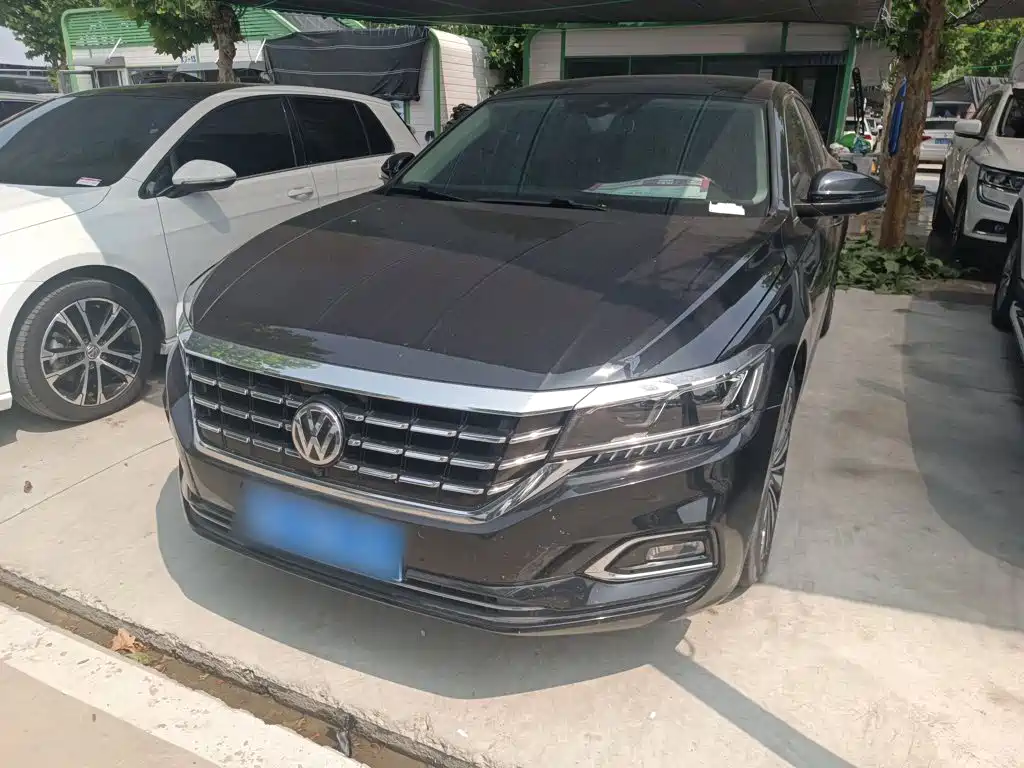 Photo 3 - Volkswagen Passat