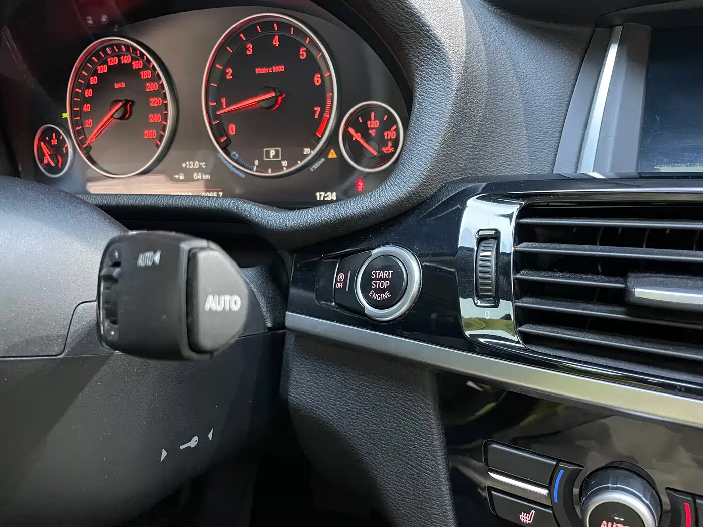 BMW X4 2016 Model xDrive20i M Sport фото 13