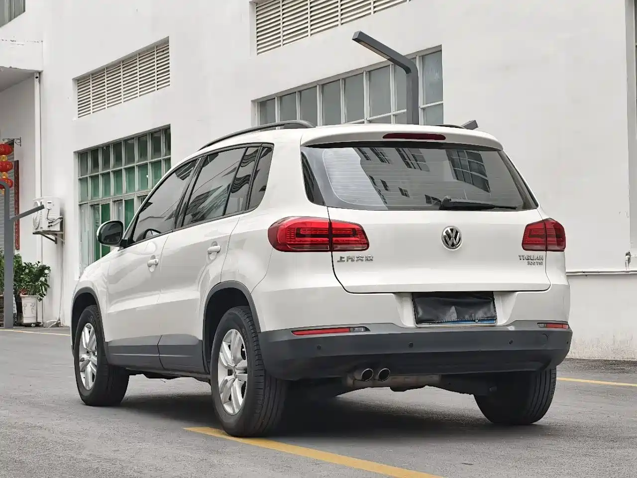 Volkswagen Tiguan 2016 Model 300TSI Automatic 2WD Trend Edition фото 13
