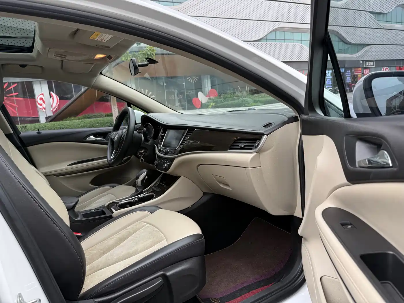 Buick Verano 2018 Sedan 15S Automatic Leading фото 16