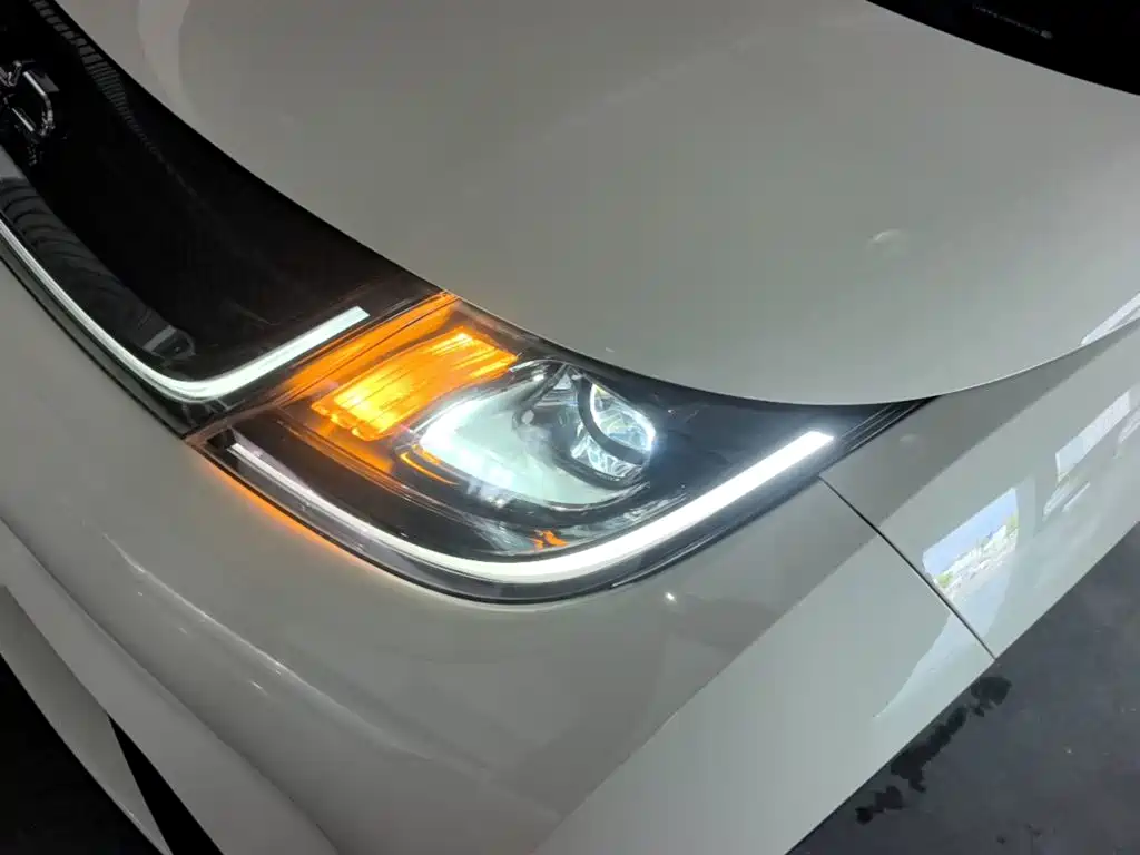 Photo 24 - BYD Dolphin