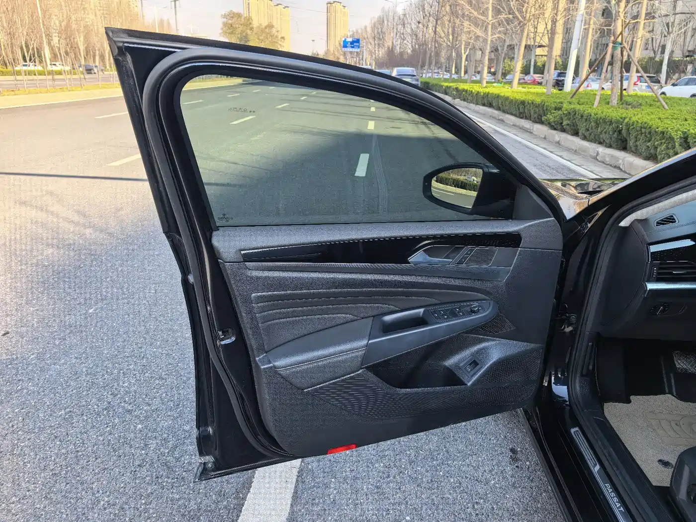 Volkswagen Passat 2024 280TSI Elite Edition фото 5
