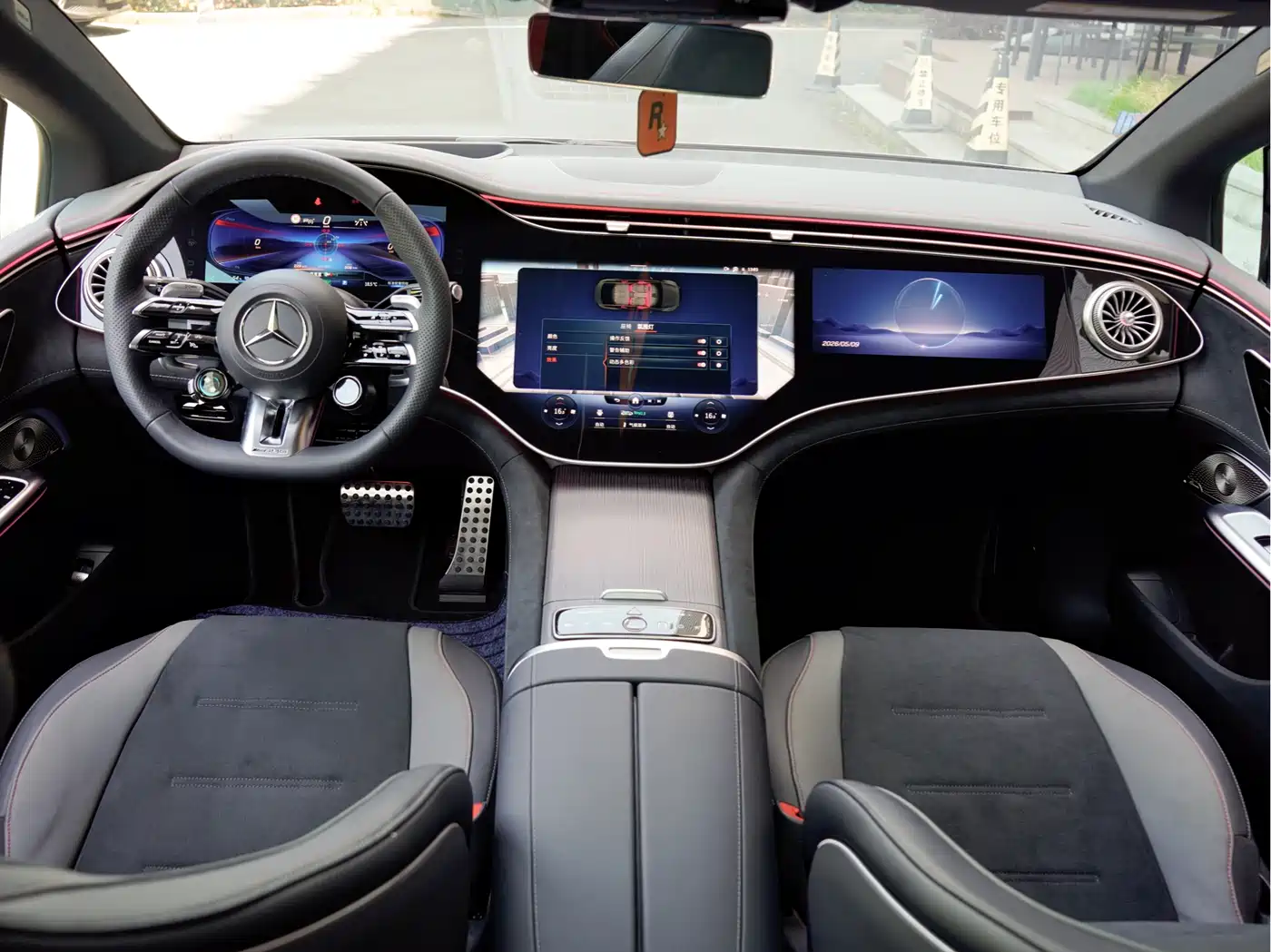 Mercedes-Benz EQE AMG 2023 AMG EQE 53 4MATIC+ фото 14