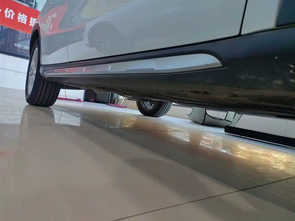 Mercedes-Benz GLA 2016 GLA 200 Dynamic фото 20