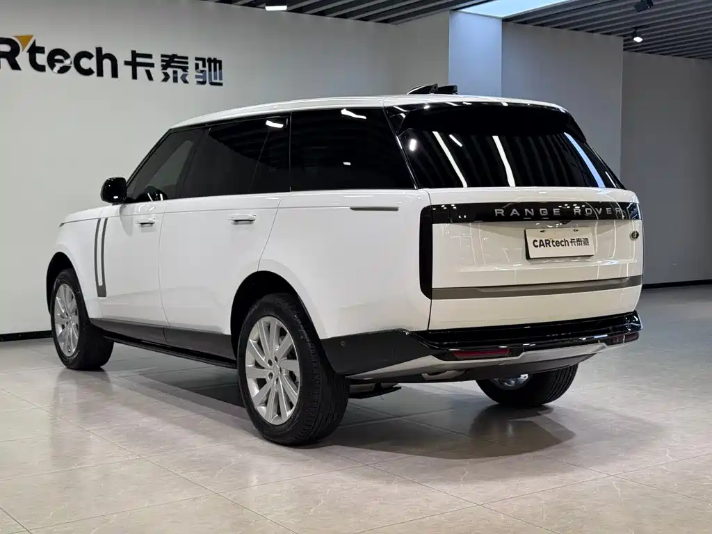 Land Rover Range Rover 2026 2025 3.0 L6 400PS Flourishing Era Extended Wheelbase