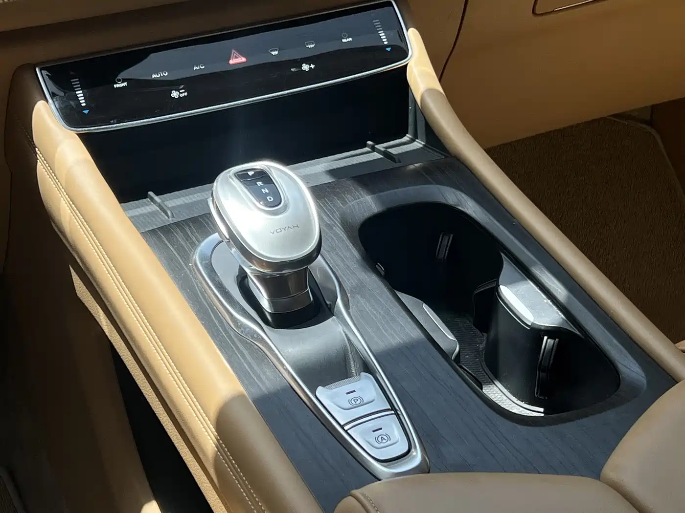 Voyah Auto Voyah Dreamer 2022 Low-carbon Edition Think+Smart Driving Package фото 20