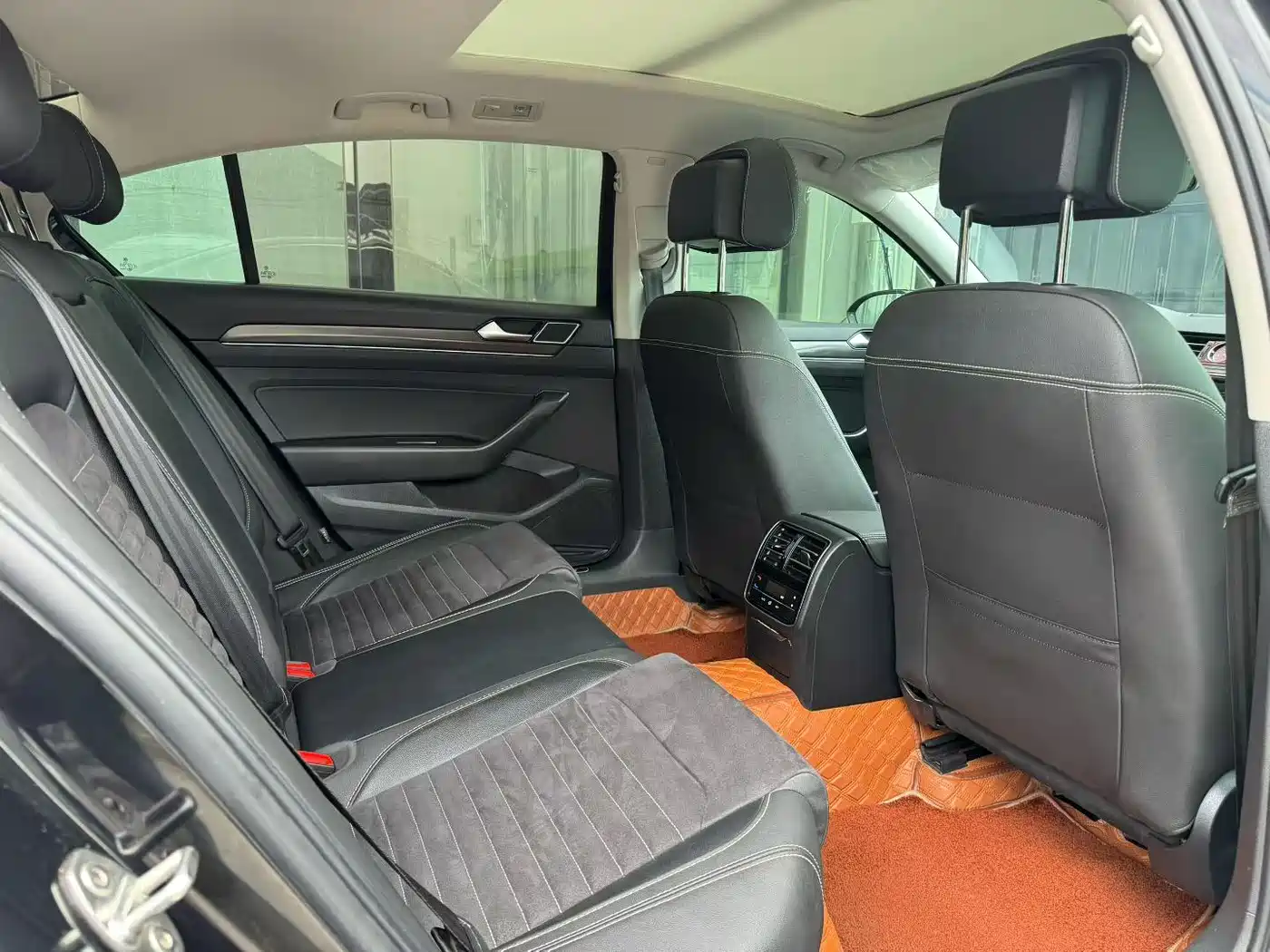 Volkswagen Magotan 2020 330TSI DSG Luxury фото 9