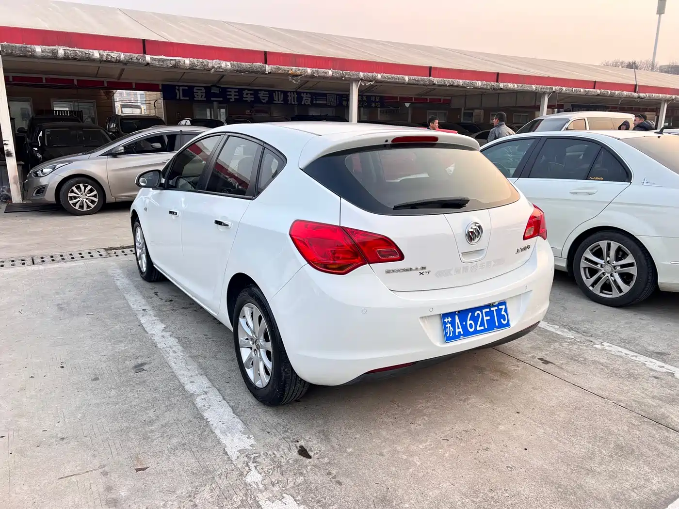 Buick Excelle 2014 XT 1.6L Automatic Fashion фото 20
