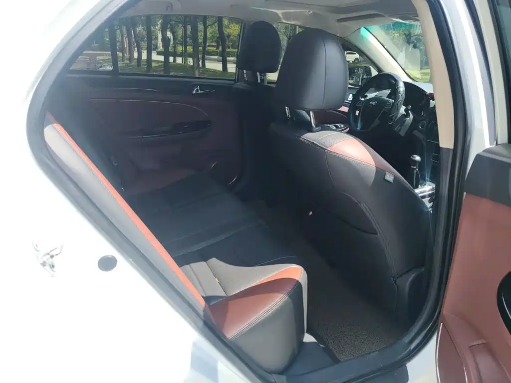 BYD Surui 2017 2015 Facelift 1.5L Manual Luxury