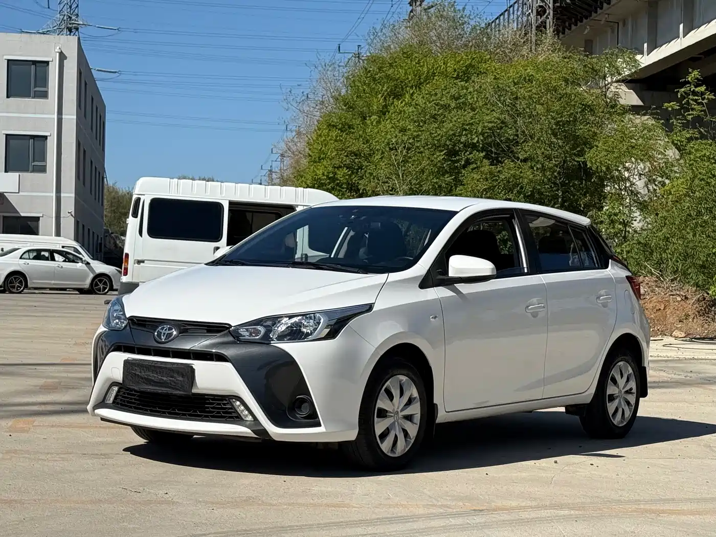 Toyota YARiS L Zhi Xuan 2016 Facelift 1.5E CVT Charming Edition