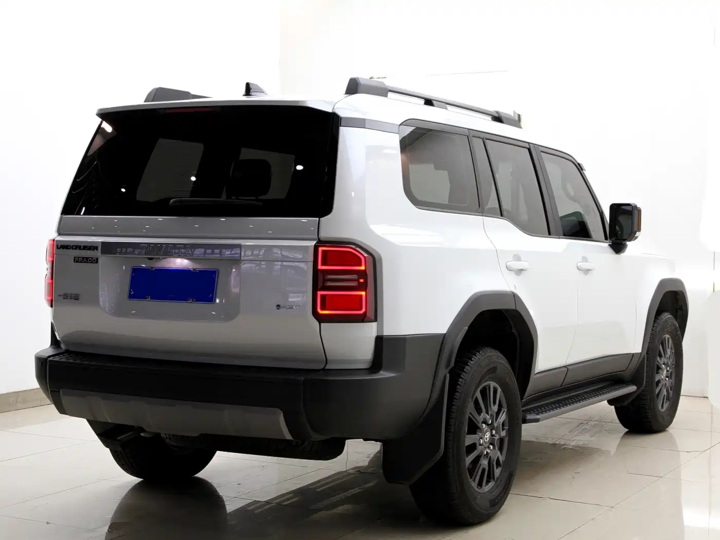 Toyota Prado 2026