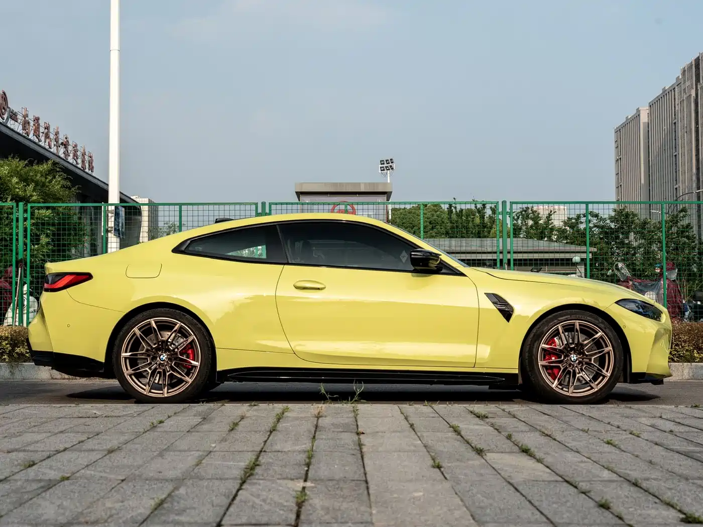 BMW M4 2021 M4 Coupe M xDrive Thunder Edition фото 7