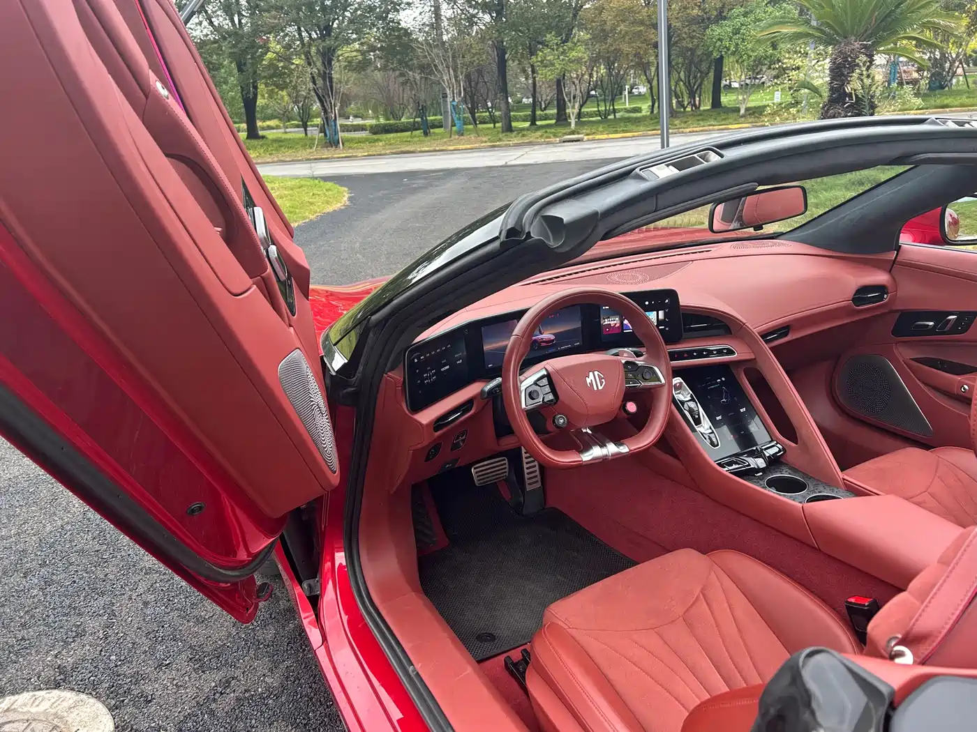 MG Cyberster 2026 2024 520km Legendary AWD Version