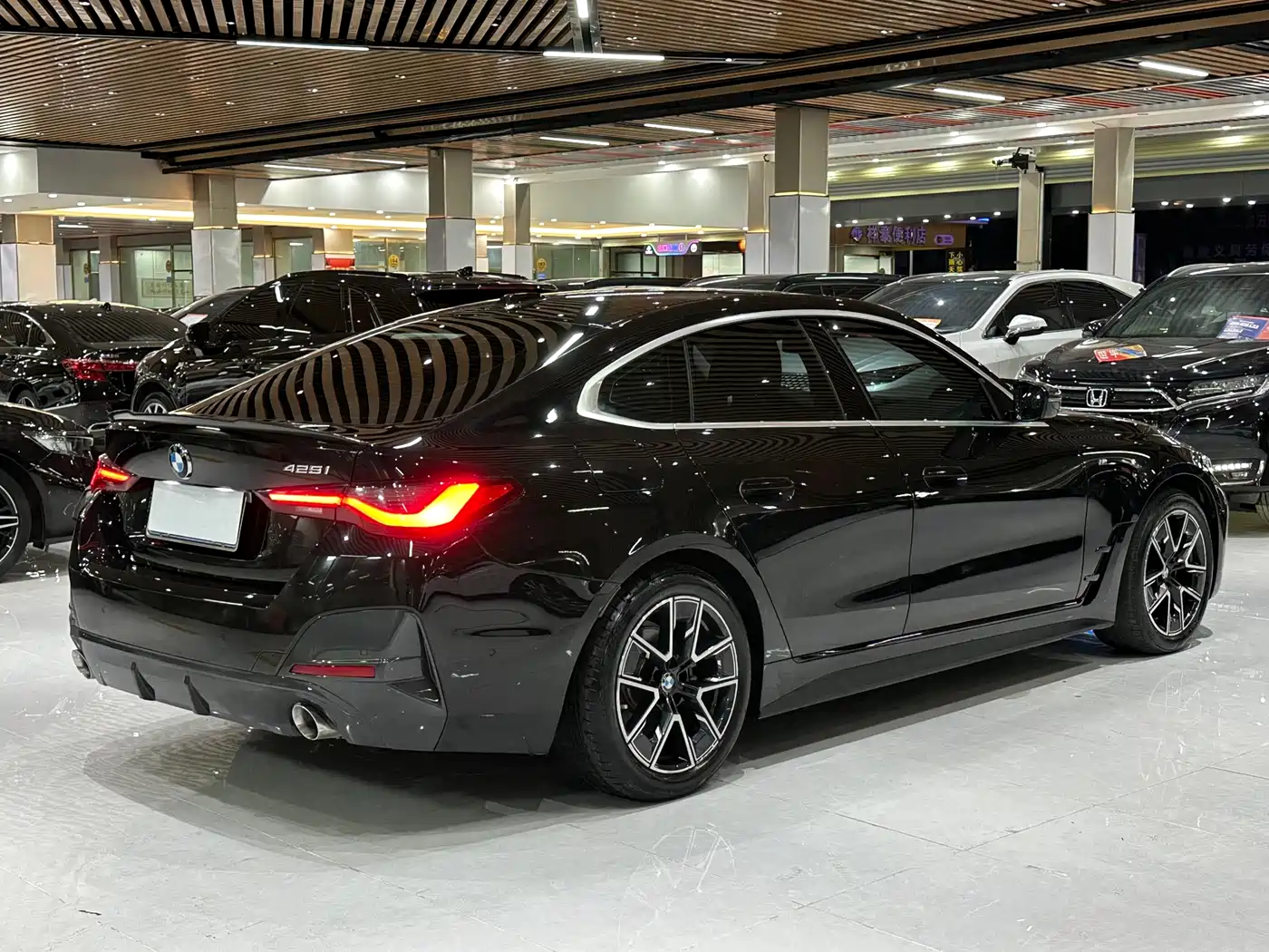 BMW 4 SERIES