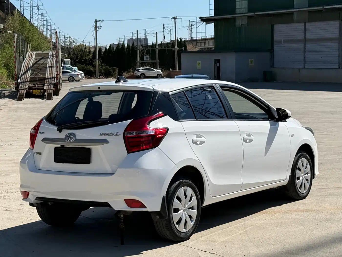 Toyota YARiS L Zhi Xuan 2016 Facelift 1.5E CVT Charming Edition фото 6