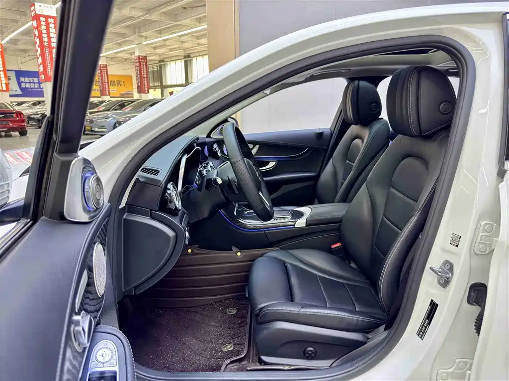 Mercedes-Benz C-Class 2019 C 260 L Sport фото 8