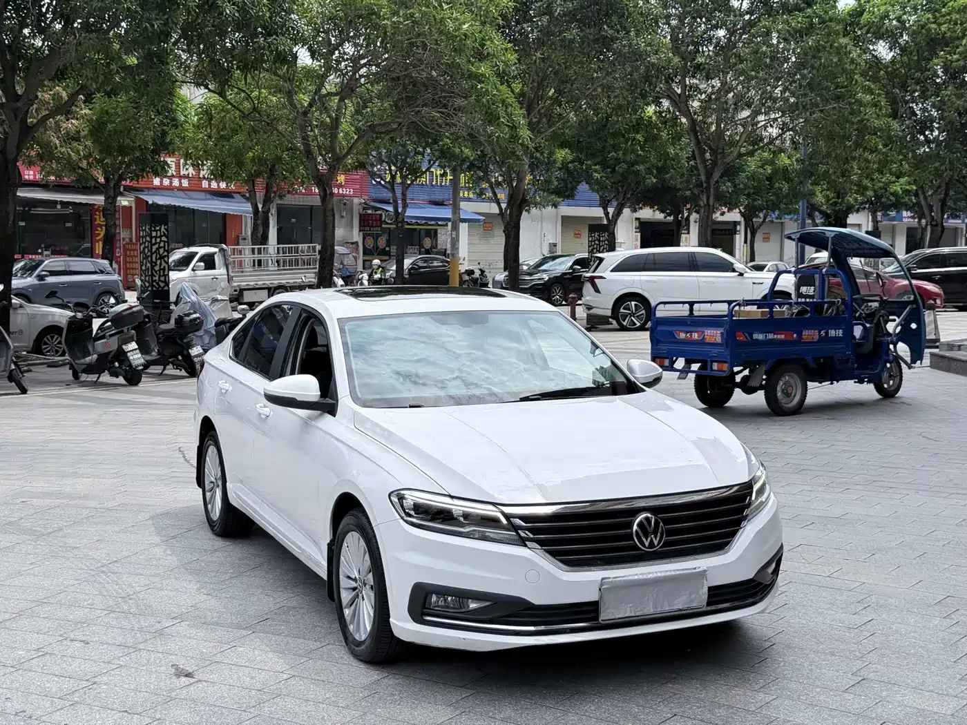 Volkswagen Lavida, миниатюра 3