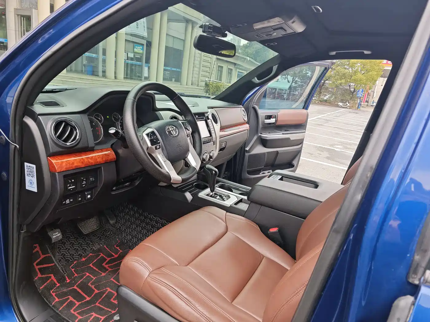 Toyota Tundra 2014 5.7L TRD Pro фото 10